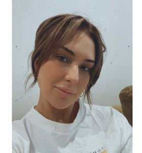 Meet your Posher, Kayla